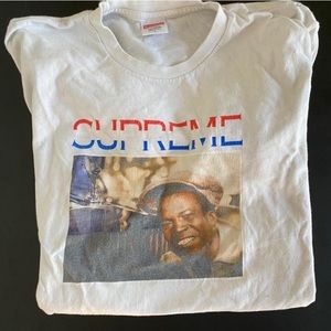 SUPREME graphic t-shirt